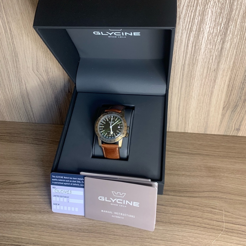 Glycine Men's GL0413 Airman The Chief 40mm Automatic Watch - Picture 7 of 9